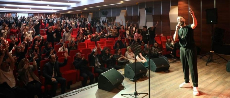 İnegöllüler Safa Zakir’le 90’lara Yolculuk Yaptı