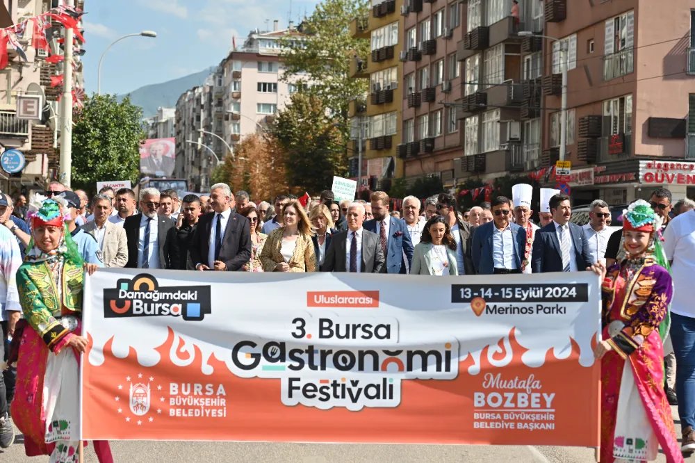 Bursa Gastronomi Festivali kortej yürüyüşüyle başladı