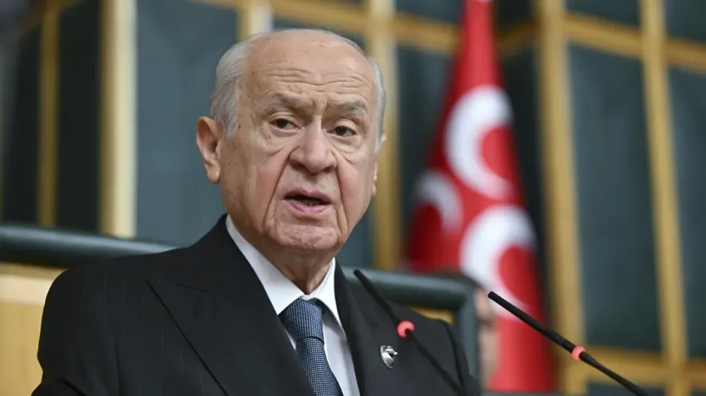 Devlet Bahçeli: Maskeli balo soytarılarına teslim edecek ülkemiz yok