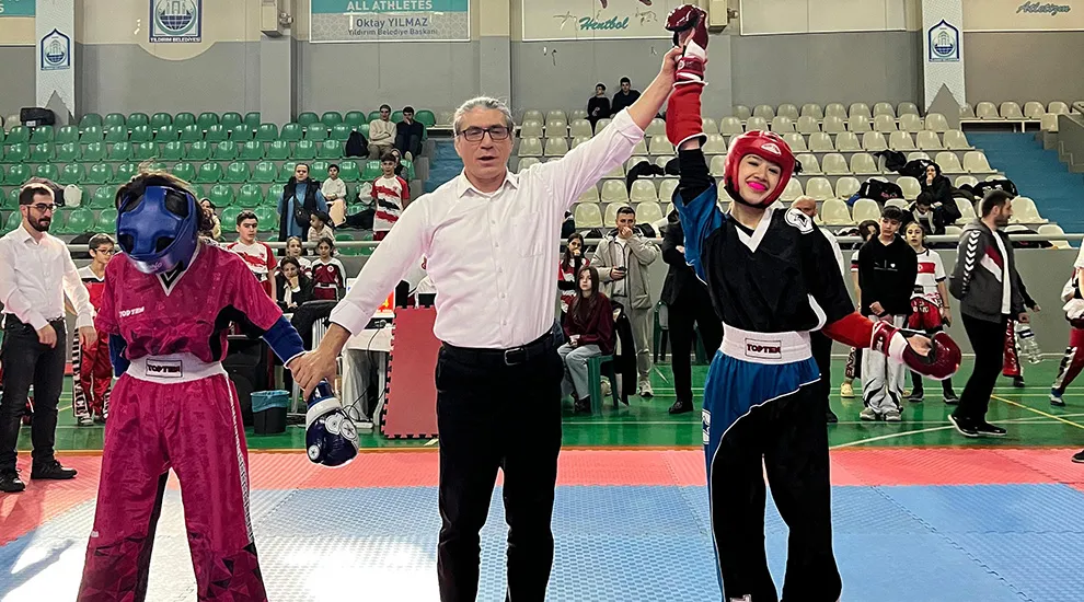 Afra Ertaş Kick Boks Türkiye Şampiyonu Oldu