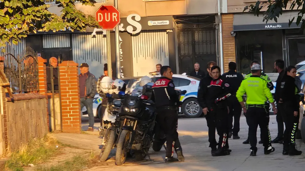 İnegöl’de Yol Verme Tartışması Yumruklu Kavgaya Dönüştü