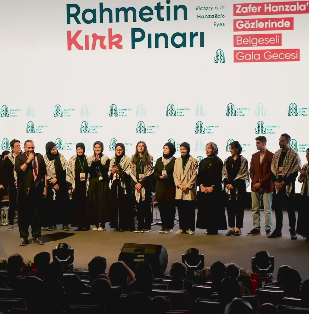 Gece Sanat ve Medya Akademi Öğrencilerinden İnegöl’de Anlamlı Gala