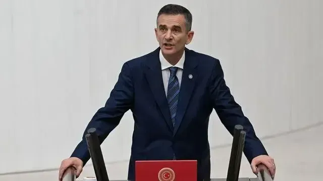 Ümit Dikbayır CHP