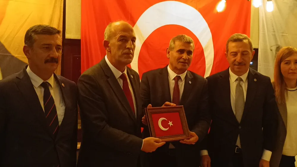 İYİ Parti İnegöl’de Birlik Mesajı Verdi: “İnegöl, Türkiye İçin Rol Model Bir Şehir”