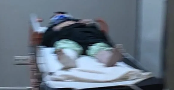 Motosikletin çarptığı yaya yaralandı!