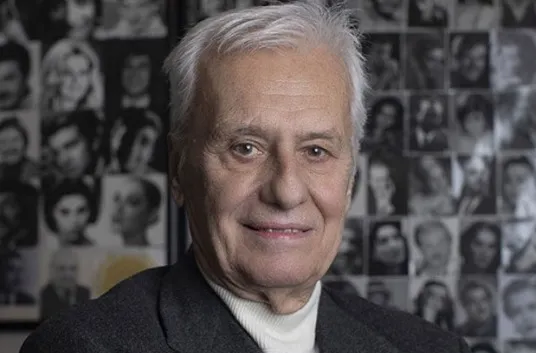 Engin Çağlar hayatını kaybetti