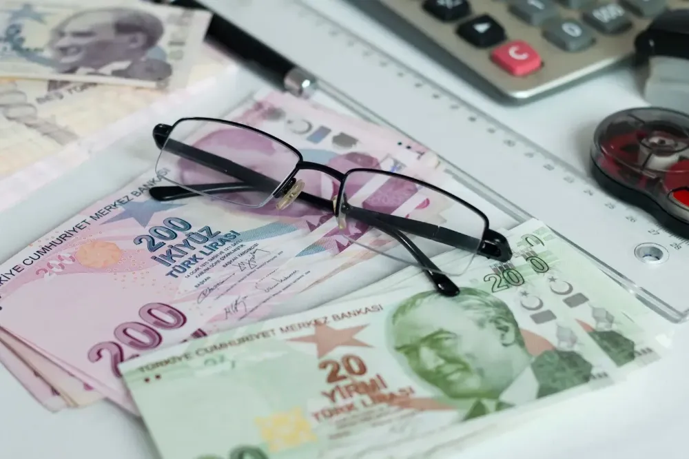 En Düşük Emekli Maaşı İçin Rakam Verildi! Uzmandan Yeni Tahmin