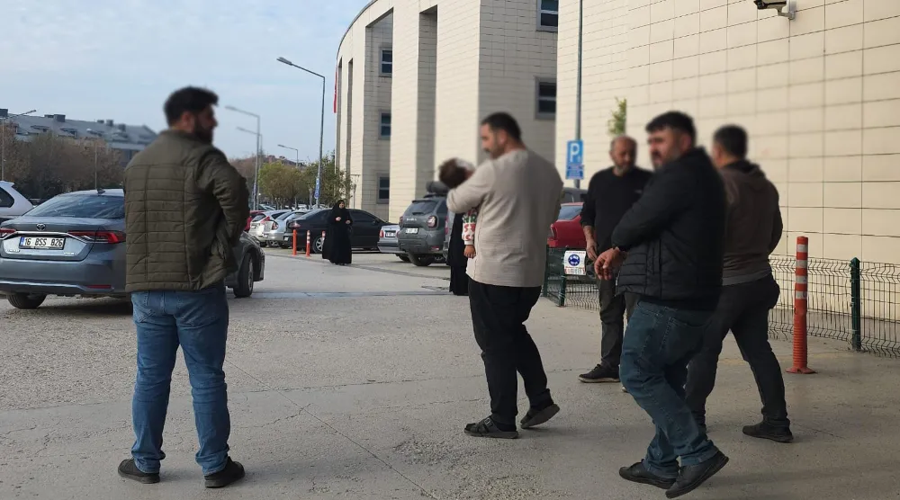 İnegöl’de Torpil Faciası: 2 Yaşındaki Çocuğun Gözüne İsabet Etti