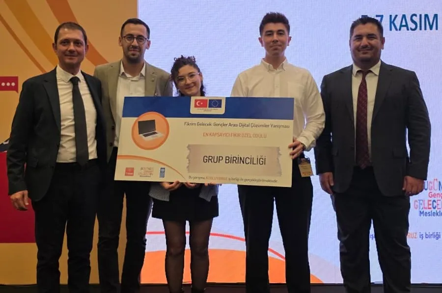 Bursalı gençlerden büyük başarı