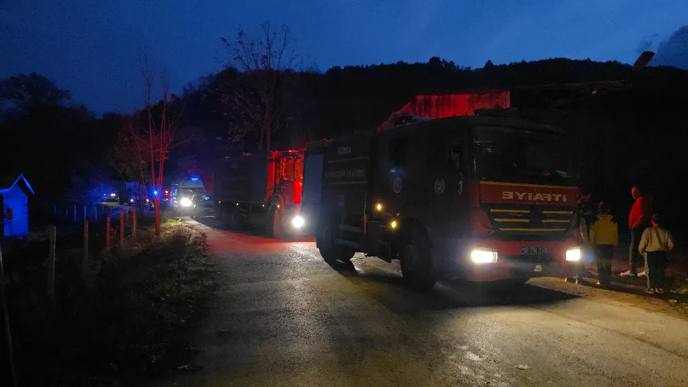 İnegöl Cerrah Mahallesi’nde Yangın Paniği!