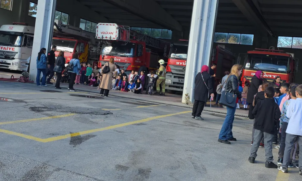 İnegöllü Minik Öğrencilerden İtfaiye Müdürlüğü’ne Ziyaret!