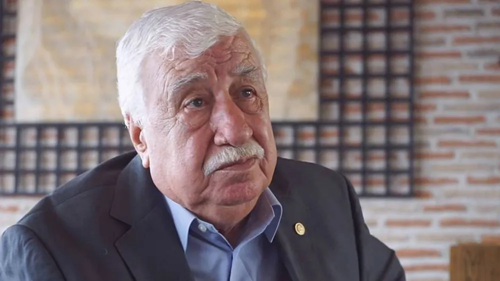 Ünlü Oyuncu Ahmet Gülhan Vefat Etti