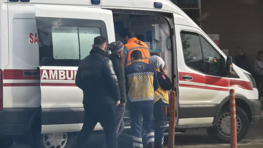 İnegöl’de inşaat işçisi elini demir kesme makinesine kaptırdı!