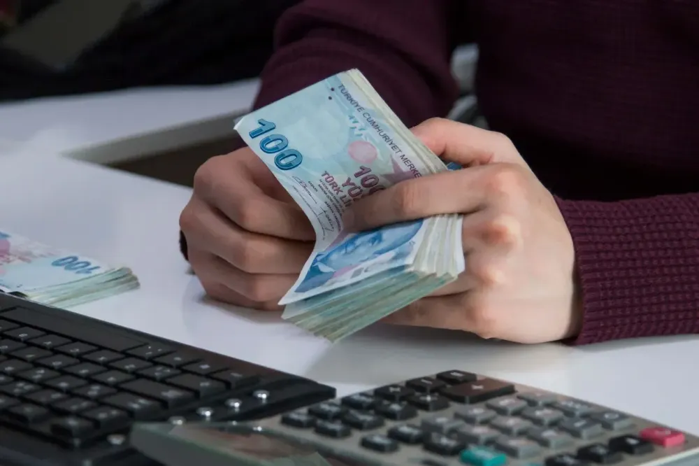 İşte memur ve emeklilerin zamlı maaş tablosu!