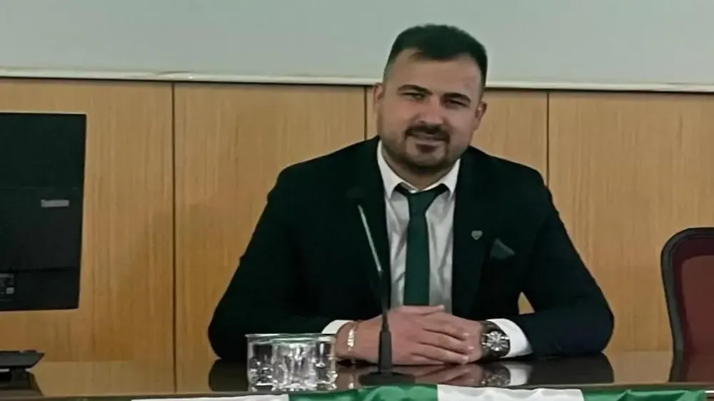 İnegöl Bursaspor Taraftarları Derneği’nde Başkanlık El Değiştirdi