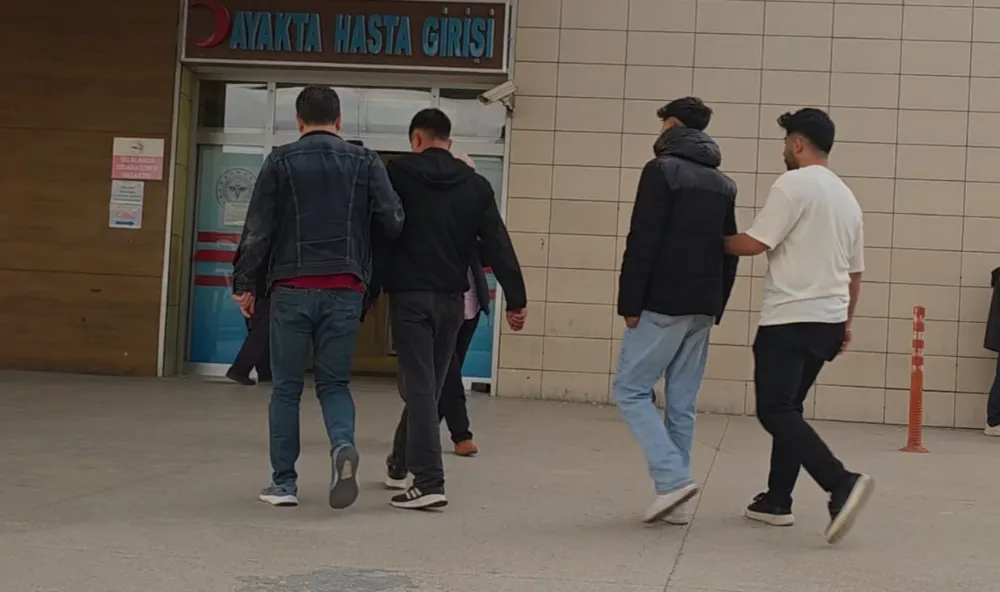 Bıçaklı saldırganlar yakalandı!