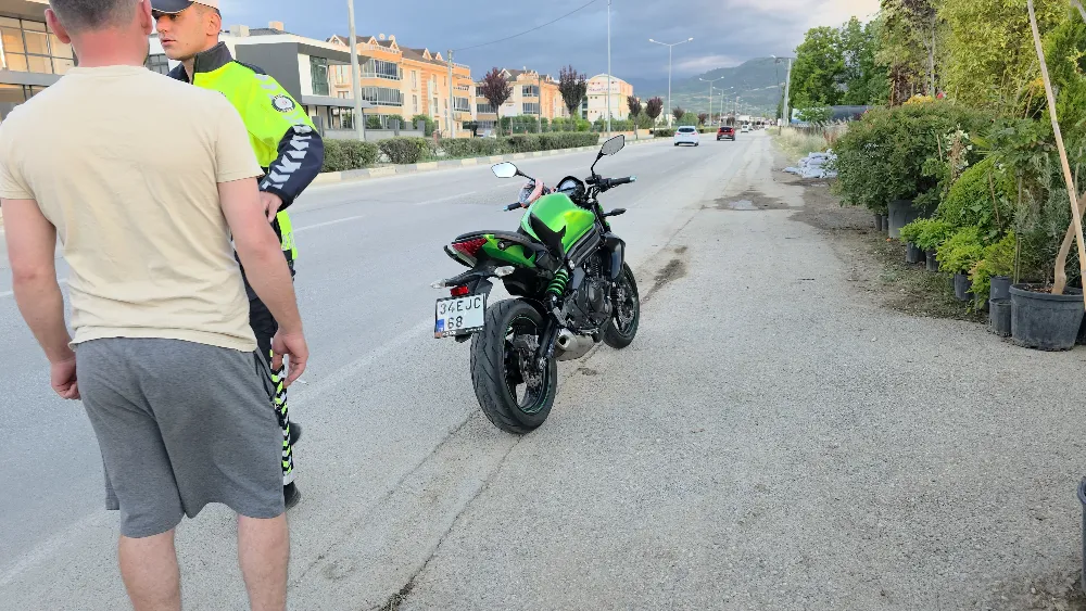 Çevre yolunda bisiklet ile motosiklet çarpıştı!
