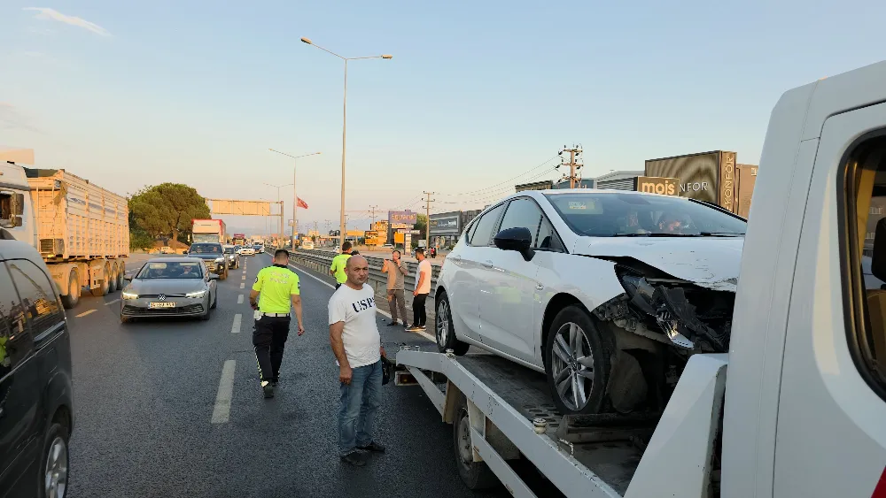 İnegöl D-200 Karayolunda Motosiklet Kazası: 1 Yaralı