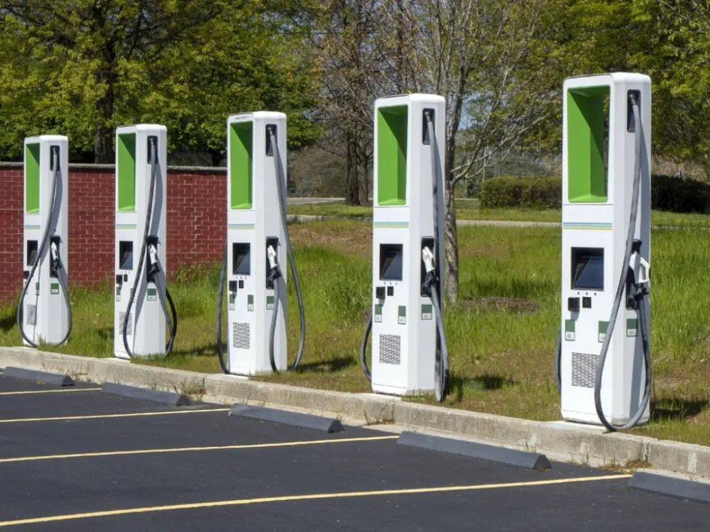 İnegöl Belediyesi’nden Elektrikli Araçlar İçin 13 Yeni Şarj İstasyonu Hamlesi
