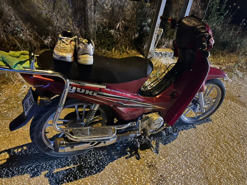 Otomobil ile motosiklet çarpıştı! 1 yaralı...