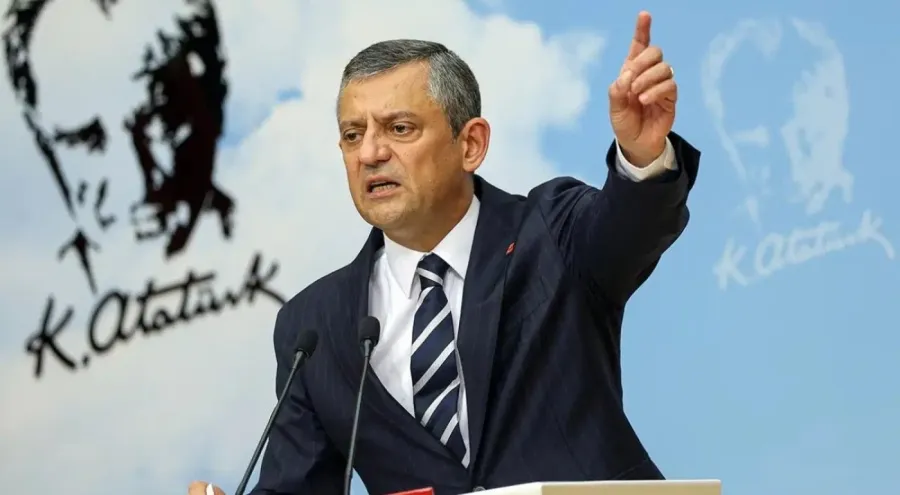 Özgür Özel