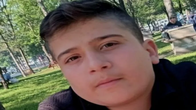 14 yaşındaki Emirhan her yerde aranıyor!
