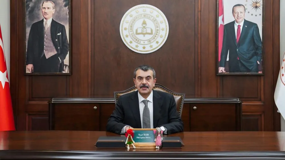 Zorunlu lise eğitimi 2 yıla mı düşecek? Bakan Tekin