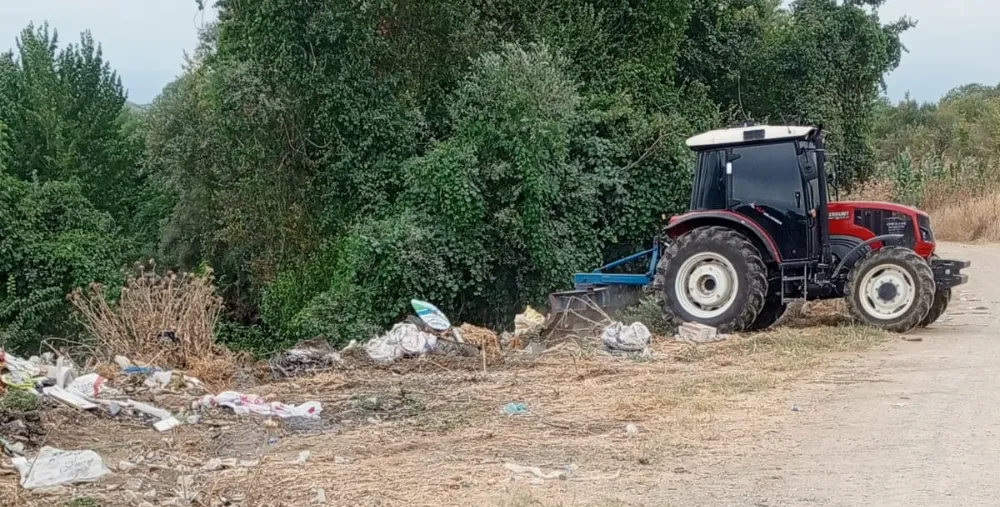 Boğazköy Muhtarı'ndan Çöp İsyanı: “Bu Son Uyarımız, Affı Yok!”
