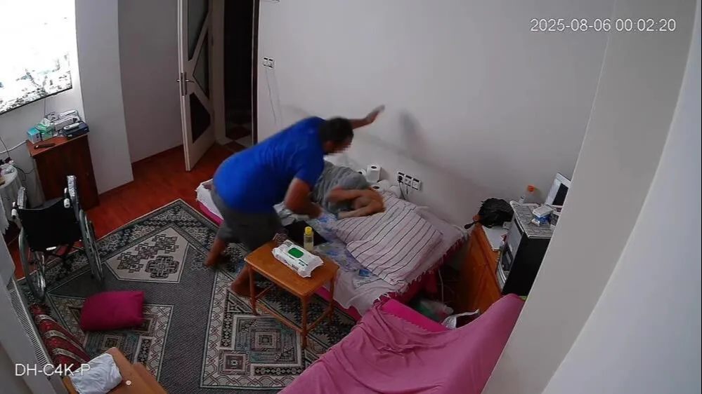 Denizli’de Annesini Döven Doktor Tutuklandı