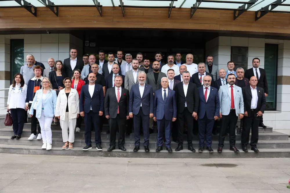 Mustafa Bozbey, ‘Başkan Bozbey Burada’ Projesi Kapsamında İnegöl’ü Üçüncü Kez Ziyaret Etti