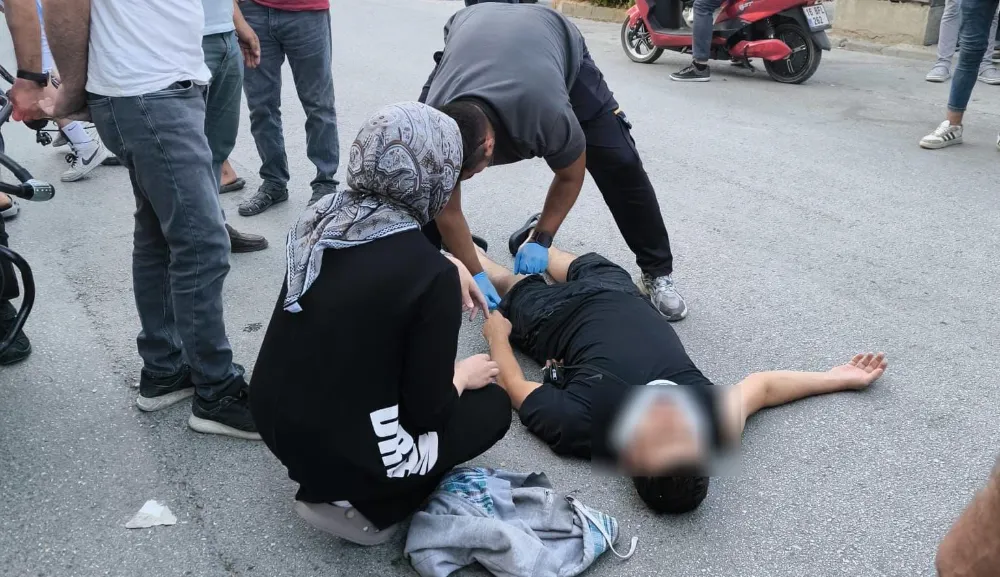 İnegöl’de Açılan Araç Kapısına Çarpan Motosikletli Yaralandı