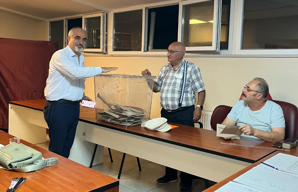 CHP İnegöl’de Delege Seçimleri Tamamlandı: Zemci Şahin’in Listesi Öne Çıktı