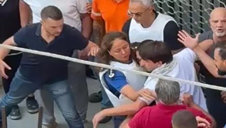 İzmir’de Şehit Polisleri Vuran 16 Yaşındaki Saldırganı Linç Etmek İstediler