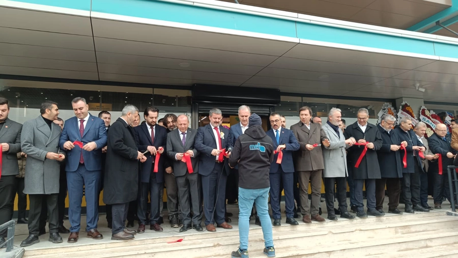 Özen Gross 5. Şubesini İnegöl’de Açtı