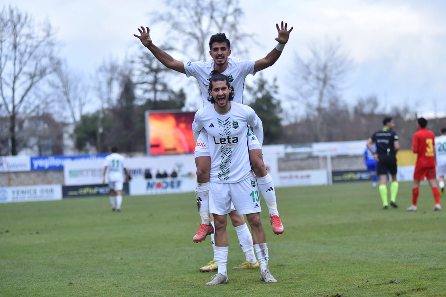 Kafkasspor Durmuyor! Edirne Engelini 1-0’la Aştı, Liderliğini Korudu
