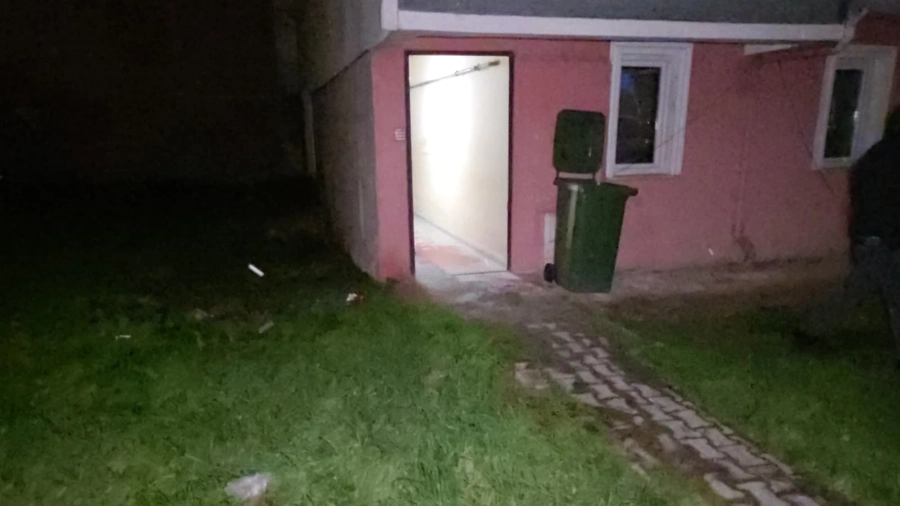 İnegöl'de kuzeni tarafından bıçaklanan genç ağır yaralandı