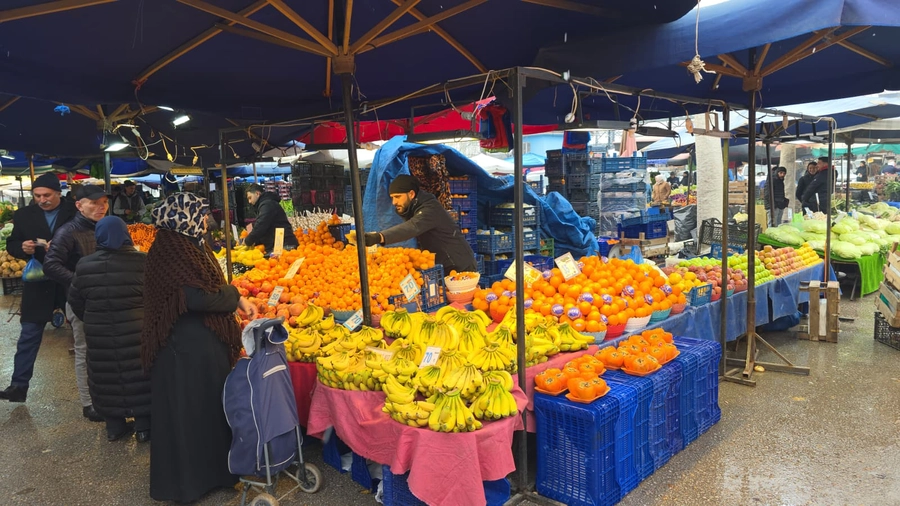 İnegöl'de soğuk hava pazar müşterisini azalttı