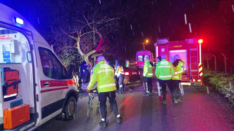 İnegöl Ortaköy Yolu’nda Feci Kaza: 2 Ölü, 2 Yaralı