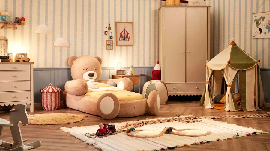 Çilek’ten kendi yatağına geçiş sürecini destekleyen yeni uyku arkadaşı: Teddy ayıcık karyola