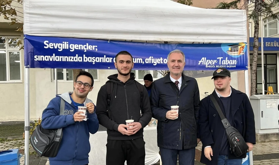 İnegöl Belediyesi’nden Öğrencilere Ücretsiz Çorba İkramı