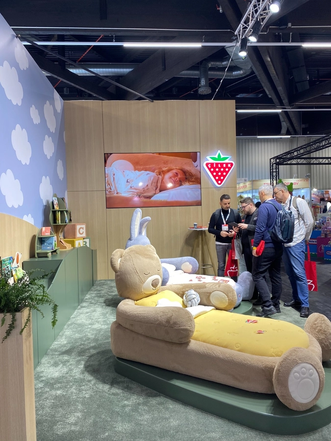 Çilek, Dünyanın Önde Gelen Oyuncak Fuarı Spielwarenmesse’de