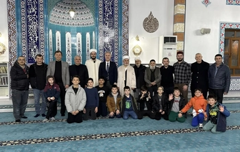 Hafız Metin Çakar’dan Gönülleri Mest Eden Tilavet