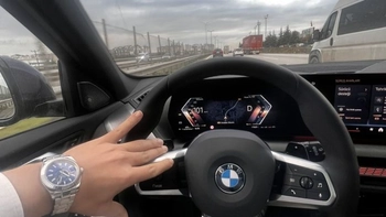 Direksiyon başında story çekenlerin ehliyetine el konulacak