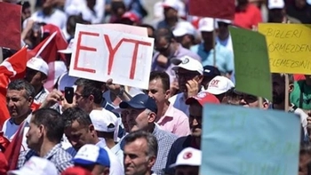 EYT’yi Kaçıranlara Yeni Fırsat: SGK Borçlanmasıyla Erken Emeklilik İmkanı