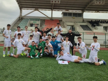 Şampiyon Gençler İlçe Stadında Sahaya Çıkıyor