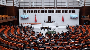 TBMM Bayram Sonrası Yoğun Mesaiye Başlıyor