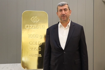 Kapalı Çarşı’da “Altın Yok” İddialarına Özbağ Kuyumculuk’tan Yanıt Geldi..