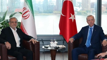 İran Cumhurbaşkanı Pezeşkiyan’dan Erdoğan’a Türkçe Mesaj