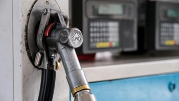 Motorinden Sonra LPG’ye Tarihi Zam: Otogaza 4,27 TL Artış