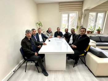 İnegöl’de Öğretmenlerden Eylem Kararı! Eğitimde Şiddete Hayır!